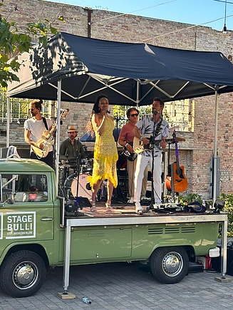 Live-Auftritt einer Band.