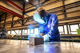 Apprentice welder