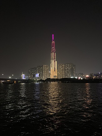 Skyline von Ho Chi Minh bei Nacht