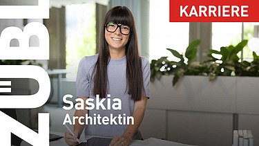 Thumbnail zum Video Architektin. Eine ZÜBLIN-Architektin lächelt in die Kamera.