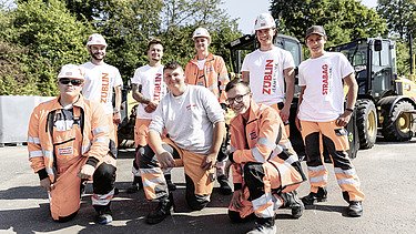 Gruppenfoto der Auszubildenden bei ZÜBLIN