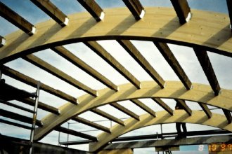 Altes Foto einer Holzkonstruktion